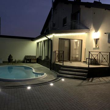 Ігоря Білозіра вул., 48