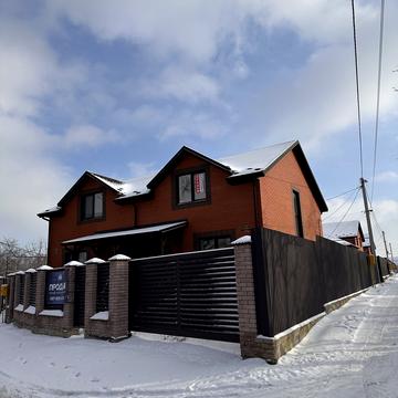 Незалежності, 137