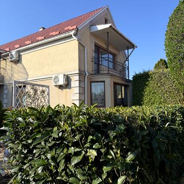 Загорська вул., 111