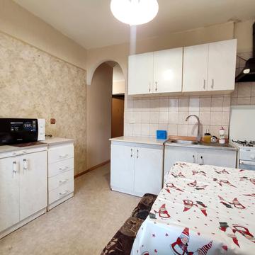 Оксани Вороніної пров. (Металістів), 1