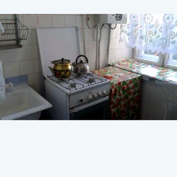 Манежна вул., 32