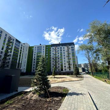 Приозерна вул., (Будинок 22)