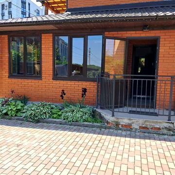 Промислова вул.