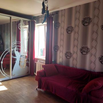 Василя Порика просп., 18