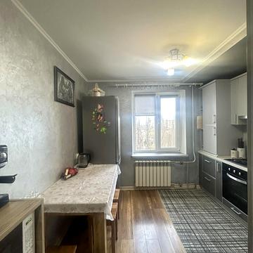 Миколи Карнаухова вул. (Мірющенка), 4