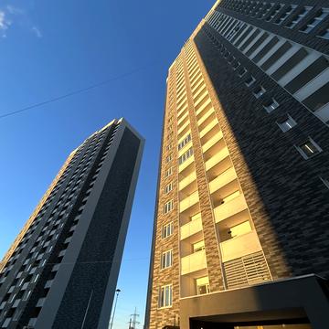 Сімї Кульженків вул. (Петра Дегтяренка), 21