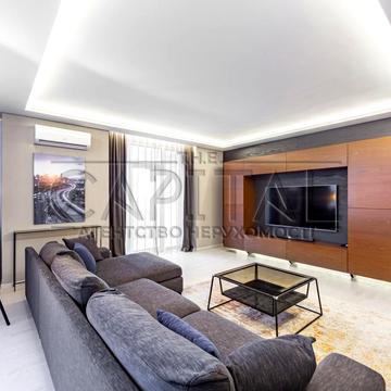 Ділова вул. (Димитрова), 2-Б