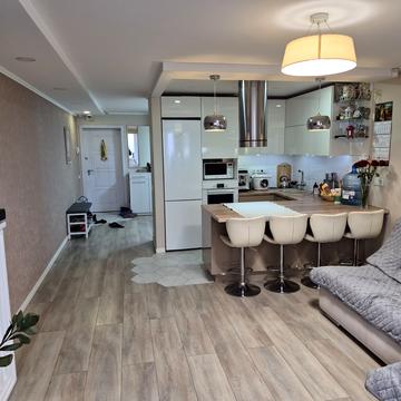 Азербайджанська вул. (Бакинських Комісарів), 16/1