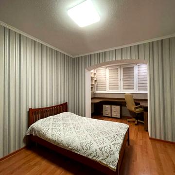 Бориса Гмирі вул., 9-В