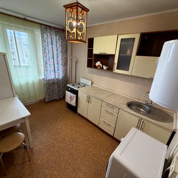 Дегтярівська вул., 47