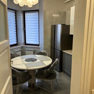 Аральська вул., 19