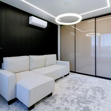 Кадетський Гай вул., 10