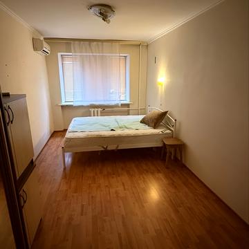 Академіка Вернадського бульв., 61