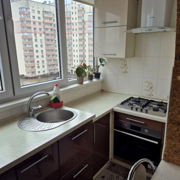 Боголюбова вул., 6