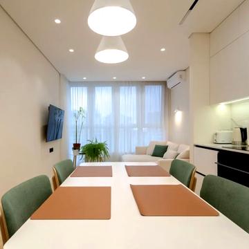 Микільсько-Слобідська вул., 10