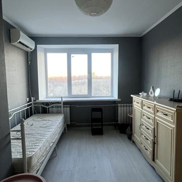 Олени Теліги вул., 53