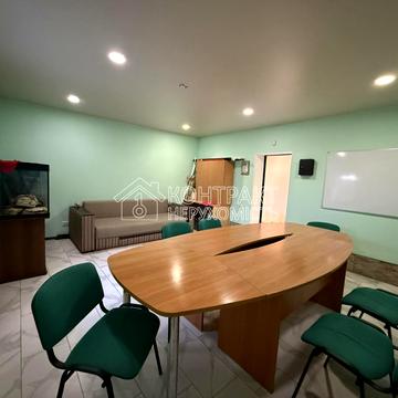 Аскольдівська вул., 9