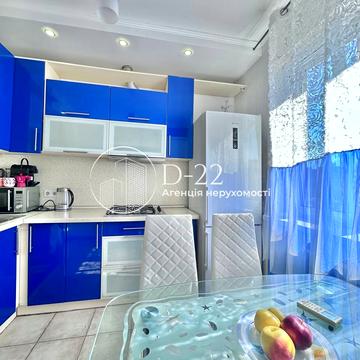 Княжий Затон вул., 15