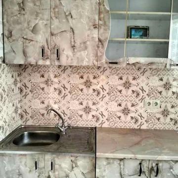 Бахмацька вул., 10