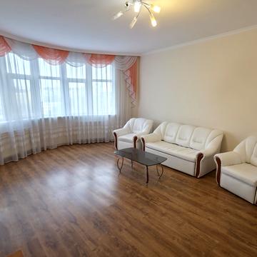 Юрія Іллєнка вул. (Мельникова), 18-Б