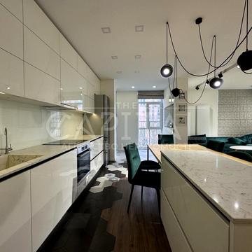 Регенераторна вул., 4к2