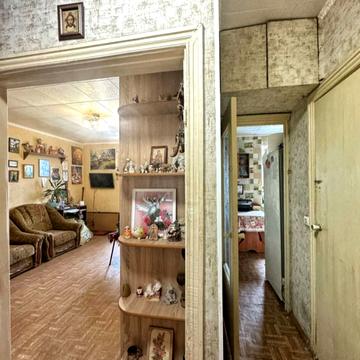 Пилипа Орлика вул., 77