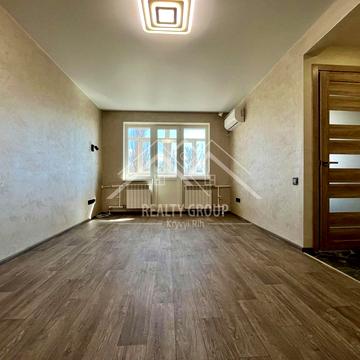 Степана Тільги вул. (Революційна), 30