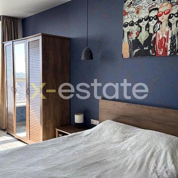 Новоберегова вул., 12-А