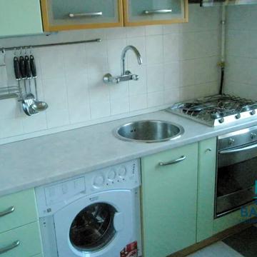 Павла Загребельного вул. (Миколи Раєвського), 28