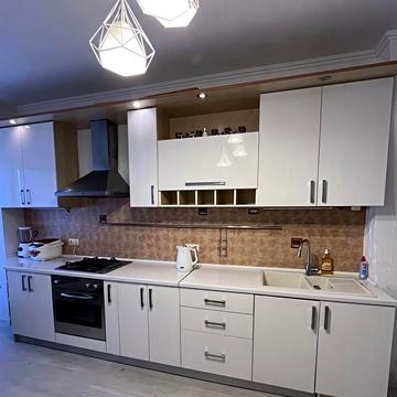 Незалежності пл. (Армійська), 23