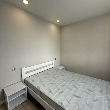 Олега Мудрака вул. (Генерала Наумова), 1-Б