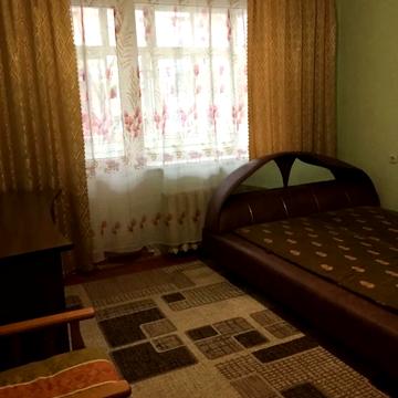 Героїв Крут бульв. (Героїв Сталінграду), 18