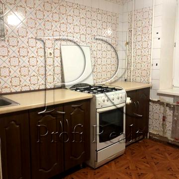 Лісовий просп., 7