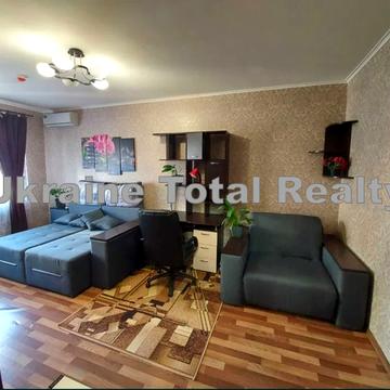 Єлизавети Чавдар вул., 34