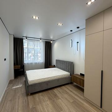 Малоголосківська вул., 42