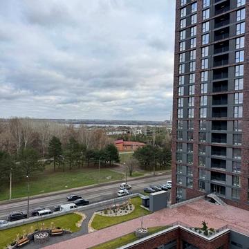 Набережна Перемоги вул., 128