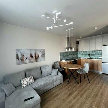 Жаботинського вул. (Пролетарская улица), (Будинок 1)