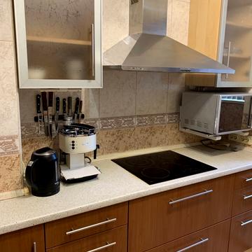 Євгена Чикаленка вул., 66а