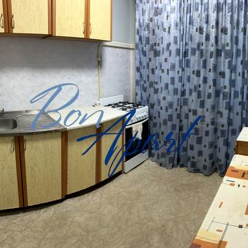 Вишгородська вул., 44