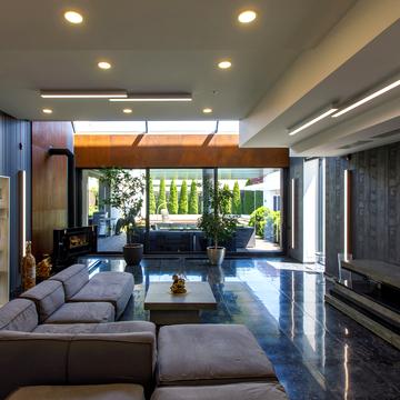 Диканська вул. (Матроса Кошки), 28