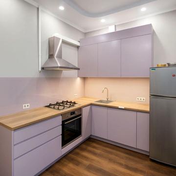 Велика Васильківська вул. (Червоноармійська), 47