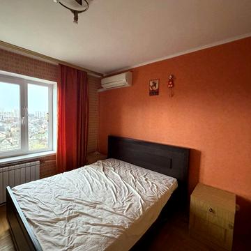 Чорнобильська вул., 24/26