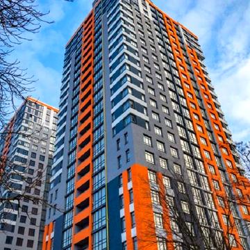 Миколи Гулака вул., 4