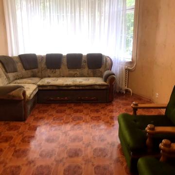 Свято-Миколаївська вул. (Леніна), 31