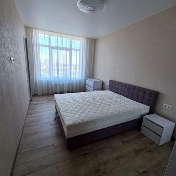 Євгена Сверстюка вул. (Марини Раскової), 6-Е