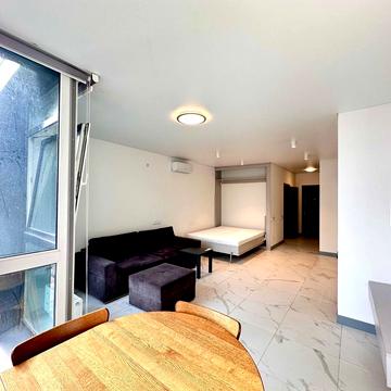 Предславинська вул., 53