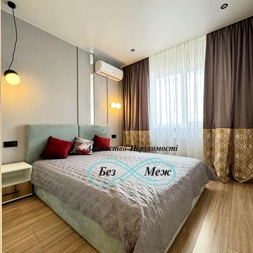 Волошкова вул., 2/1