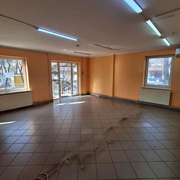 Злуки просп., 27