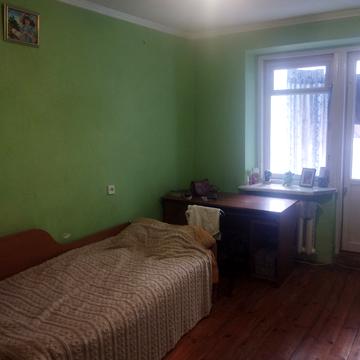 Бориса Грінченка вул., 4б