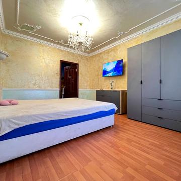 Петра Григоренка просп., 1-А